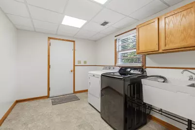 1300 Lakeview Avenue, Mendota Heights, MN 55120 - Photo 32