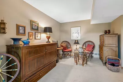 10295 Arrowwood Drive, Eden Prairie, MN 55347 - Photo 32