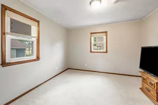 203 N Galbraith St, Blue Earth, MN 56013 - Photo 16