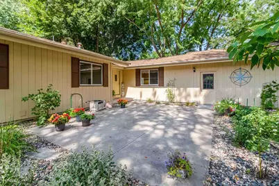 17801 Jaguar Path, Lakeville, MN 55044 - Photo 4