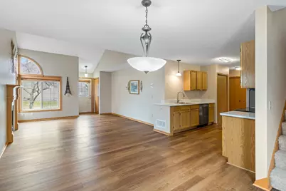 13891 Granada Way #39, Apple Valley, MN 55124 - Photo 6