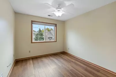 13891 Granada Way #39, Apple Valley, MN 55124 - Photo 18