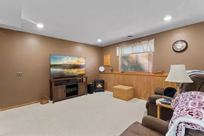 1070 Pine Street, Farmington, MN 55024 - Photo 28