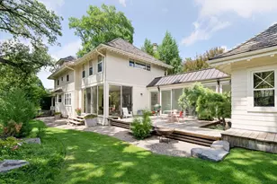 2225 E Lake Of The Isles Pkwy, Minneapolis, MN 55405 - Photo 80
