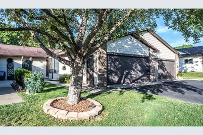 14351 Glenda Drive, Apple Valley, MN 55124 - Photo 4