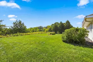 919 Waxon Ln, Hudson, WI 54016 - Photo 40