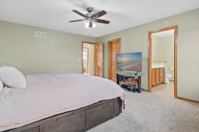 8304 Townsend Drive, Eden Prairie, MN 55344 - Photo 12