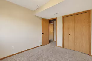 5852 Excalibur Ct NW, Rochester, MN 55901 - Photo 38