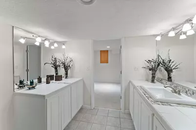 2935 Minnehaha Curve E, Minnetonka, MN 55391 - Photo 64