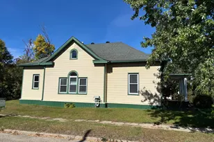 302 Cedar Ave NW, Cass Lake, MN 56633 - Photo 44