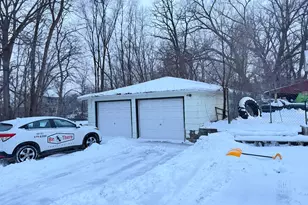 380 Larpenteur Ave E, Saint Paul, MN 55117 - Photo 2