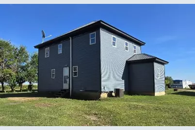92883 510th Avenue, Windom, MN 56101 - Photo 4