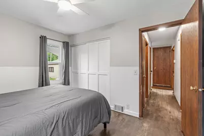 4258 Islemount Place, Robbinsdale, MN 55422 - Photo 8