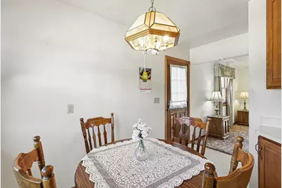 913 7th Avenue E, Shakopee, MN 55379 - Photo 6