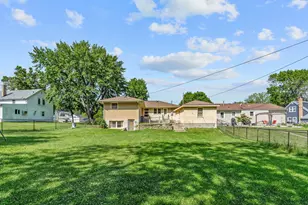 845 Spencer St S, Shakopee, MN 55379 - Photo 8