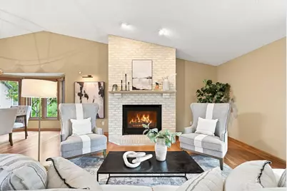 4166 Thornhill Lane, Vadnais Heights, MN 55127 - Photo 2