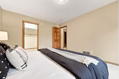 4166 Thornhill Lane, Vadnais Heights, MN 55127 - Photo 52