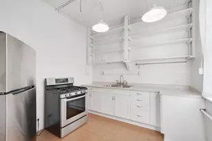 911 Lincoln Ave, Saint Paul, MN 55105 - Photo 16