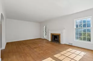 511 Janalyn Cir, Golden Valley, MN 55416 - Photo 6