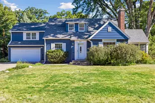 511 Janalyn Cir, Golden Valley, MN 55416 - Photo 1