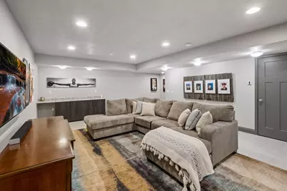 2374 Molnau Court, Chaska, MN 55318 - Photo 24