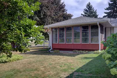 2115 English Street, Maplewood, MN 55109 - Photo 8