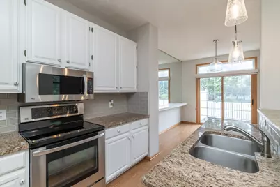 15573 Garnet Way #60, Apple Valley, MN 55124 - Photo 18
