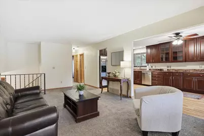 7160 Imperial Avenue S, Cottage Grove, MN 55016 - Photo 12