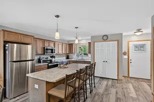 2006 Woodland Park Dr NE, Alexandria, MN 56308 - Photo 14