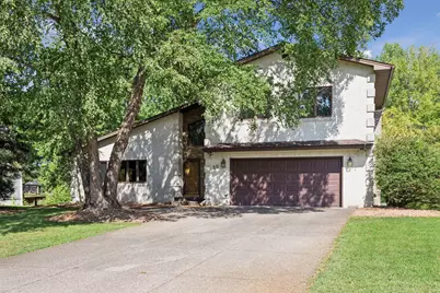 20 Deer Hills Drive, North Oaks, MN 55127 - Photo 2