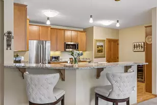 5225 Grandview Square, Edina, MN 55436 - Photo 12