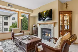 5225 Grandview Square, Edina, MN 55436 - Photo 4