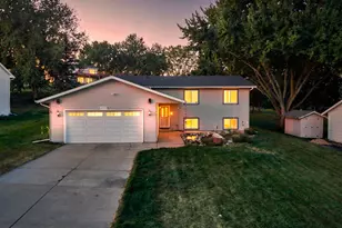 16995 Gannon Way W, Rosemount, MN 55068 - Photo 2