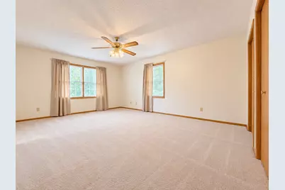 225 Oak Leaf Drive, Winona, MN 55987 - Photo 18