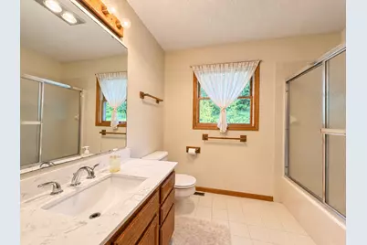225 Oak Leaf Drive, Winona, MN 55987 - Photo 24