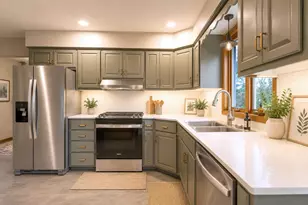 306 16th St SE, Austin, MN 55912 - Photo 20