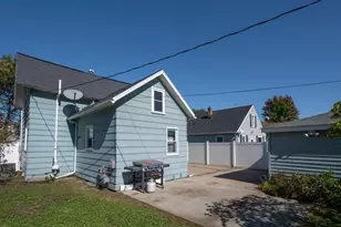 306 1st St E, Stewartville, MN 55976 - Photo 18