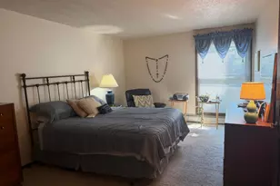 8549 Irwin Rd, Bloomington, MN 55437 - Photo 10