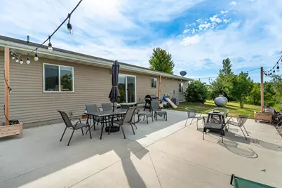 18613 Peninsula Trail, Battle Lake, MN 56515 - Photo 14