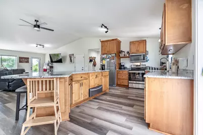 18613 Peninsula Trail, Battle Lake, MN 56515 - Photo 32