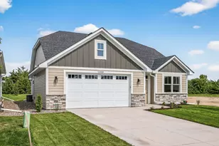 12588 Masters Ln, Lindstrom, MN 55045 - Photo 4