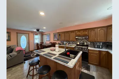 231 Elizabeth Street E, Edgerton, MN 56128 - Photo 4