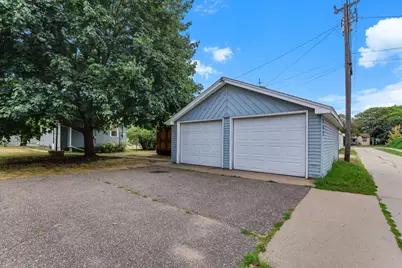 242 Park Street W, South Saint Paul, MN 55075 - Photo 26
