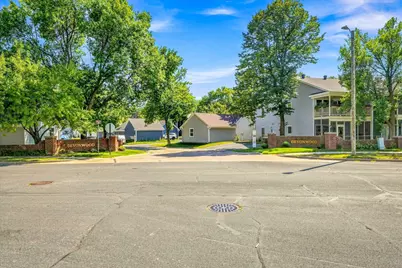 10943 Quebec Avenue S, Bloomington, MN 55438 - Photo 38
