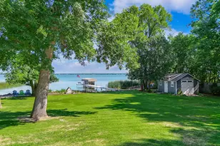 46360 Grand View Dr, Perham, MN 56573 - Photo 4