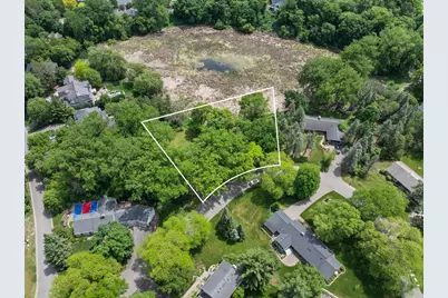 355 Margaret Circle, Wayzata, MN 55391 - Photo 14