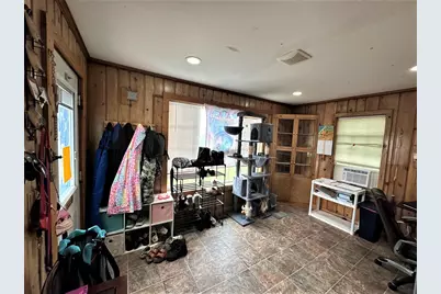 559 S 1st Street, Montevideo, MN 56265 - Photo 2