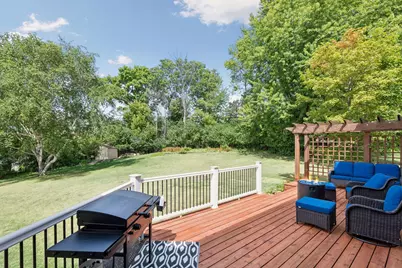 180 Cascade Court, Chanhassen, MN 55317 - Photo 18