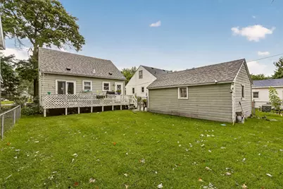 206 11th Avenue NE, Rochester, MN 55906 - Photo 2