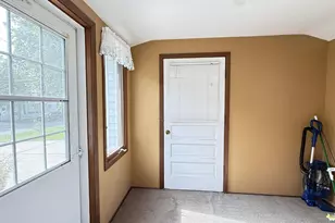 721 S 11th St, Montevideo, MN 56265 - Photo 32